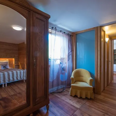 Du Bachelard Hotel 2*