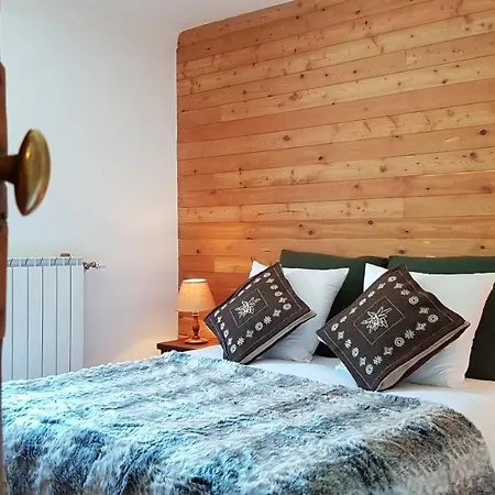 Du Bachelard Hotel 2*