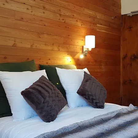 Hotel Du Bachelard 2*